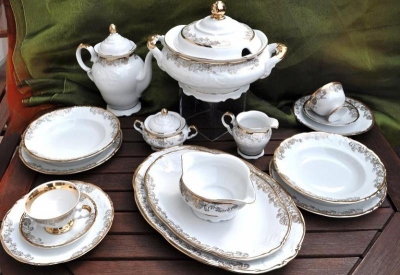 Fryderyka dekoracja ZŁOTY, www.porcelanawalbrzych.pl, porcelana , porcelana Wałbrzych , sklep firmowy porcelany ,porcelana Krzysztof, Porcelana Jaworzyna śląska, Porcelana Chodzież, Porcelana Ćmielów, porcelana Rosenthal, Zakład porcelany, Fabryka porcela